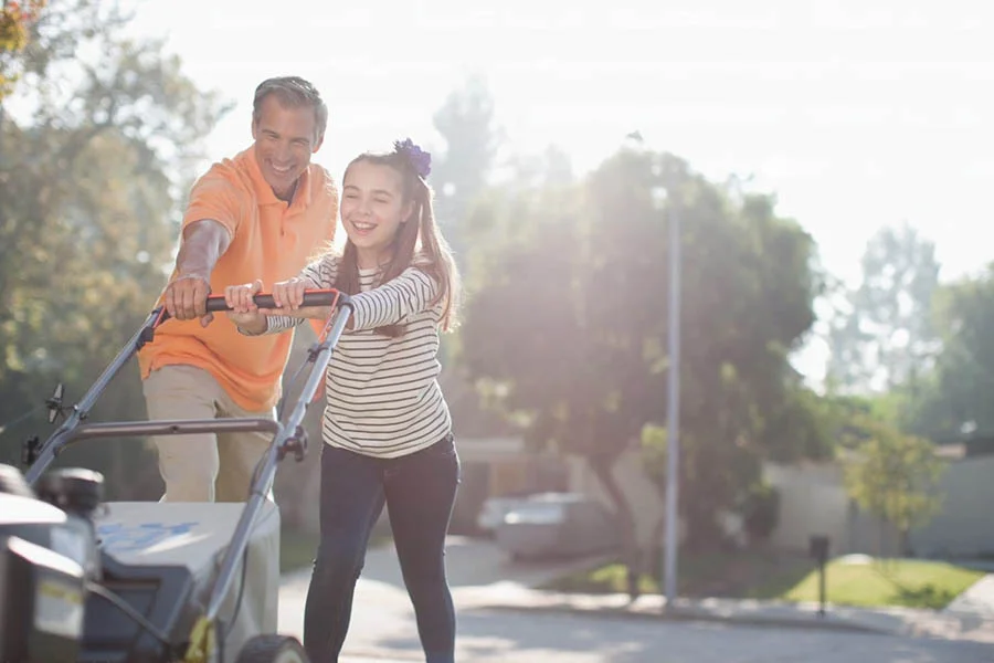 lithium ion battery powered lawn mowers